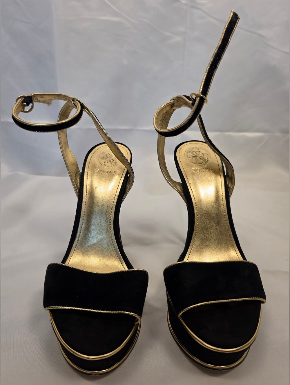 GUESS Empresy Black Velvet Gold Metallic Platform Heels Size 7